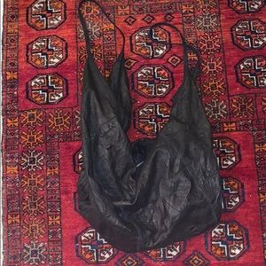 Tylie Malibu Leather Nomad Bag